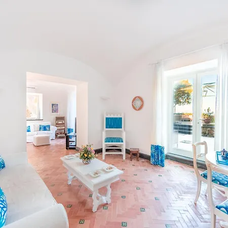 Serao Camilla By Myvillacollec... Villa *